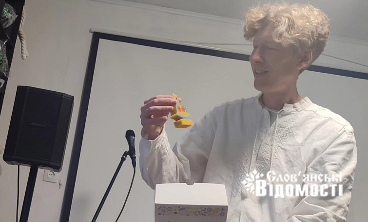 Слов’янськ зачарував бандурою: Юрко Фединський подарував місту “голос нашої історії” та неймовірний заряд енергії