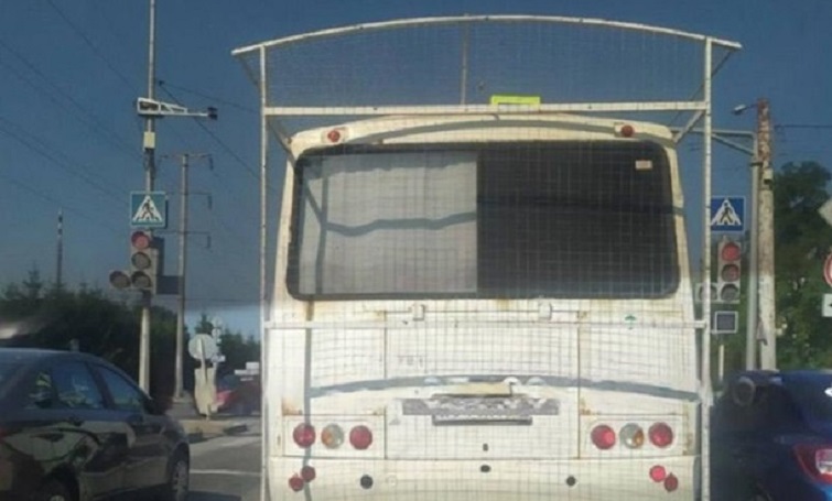 Транспортна ізоляція біля Слов’янська: мешканці Черкаської громади залишилися без залізниці та з одним автобусом