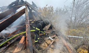 У Слов’янську виникли дві пожежі після обстрілів (фото)