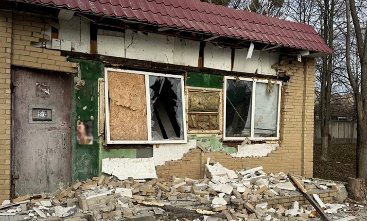 Масові обстріли Донеччини: дев’ятеро поранених мирних жителів та десятки зруйнованих будівель