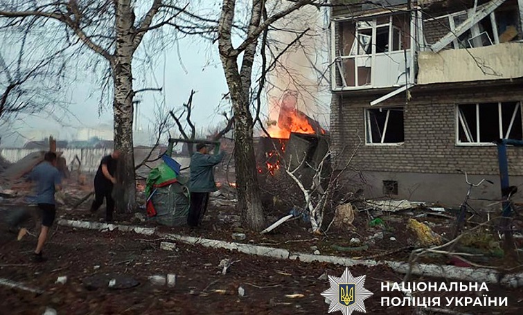 19 ударів завдала росія вчора по 10 населеним пунктам Донеччини: шестеро поранених, з них двоє дітей у Слов’янську