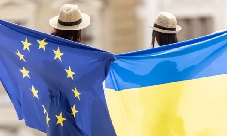 ЄС готується згорнути тимчасовий захист для українських біженців, який активували 2022-го року