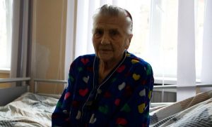 Друга евакуація за рік: зі Слов’янська до Дніпра евакуювали 86-річну мешканку Лиману