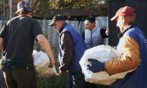 Тисячі родин Донеччини вже отримали допомогу з паливом перед зимою