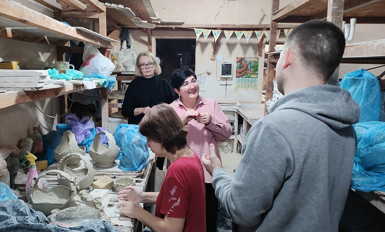 Бізнес, що працює попри виклики: історія майстра кераміки зі Слов’янська