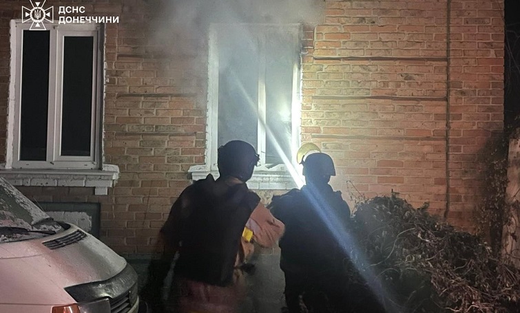 У Краматорську та Слов’янську виникли пожежі після ударів БпЛА