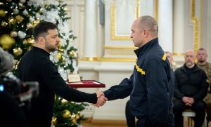 Рятувальнику Краматорського гарнізону Сергію Бабенку Президент України присвоїв звання Герой України з врученням ордену «Золота Зірка»
