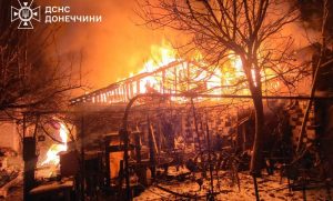 У Слов’янську горів приватний будинок (фото)