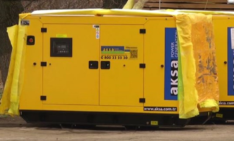 ЮНІСЕФ передав підприємствам водозабезпечення Донеччини 14 потужних генераторів