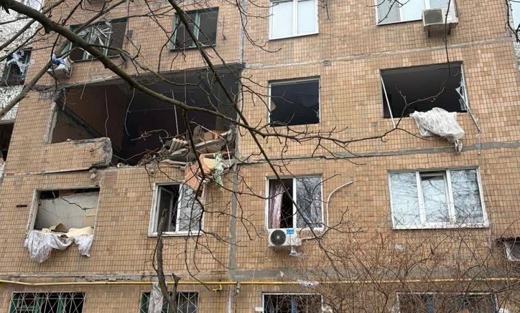 Обстріл серед дня: росіяни вдарили по житловим мікрорайонам Краматорська
