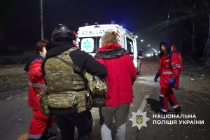 Поліція показала наслідки авіаудару по Слов’янську (фото)