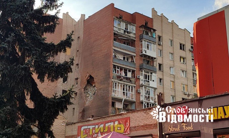 У Слов’янську за 417 тисяч обстежать дев’ятиповерхівку на Центральній, куди влучили КАБи