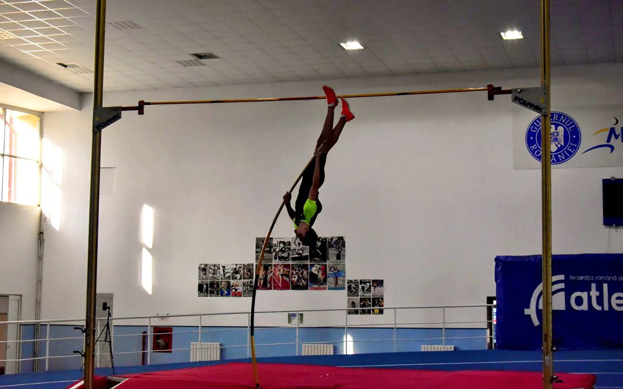 photo 2025 12 18 20 08 12 2