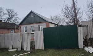 Слов’янськ зазнав обстрілу з РСЗВ та ударів дронів, пошкоджено 17 будинків