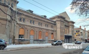 Вулиця Університетська у Слов’янську: як головна артерія міста позбулася імені вождя та повернула власне обличчя