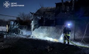 Рятувальники за добу ліквідували декілька пожеж у Слов’янську, в одній з них врятували жінку (фото)