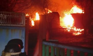 У Краматорському районі рятувальники за добу ліквідували чотири пожежі після атак і побутових загорянь