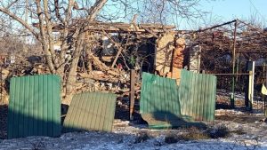 Дві людини загинули, 25 цивільних об’єктів пошкоджено через російські обстріли минулої доби