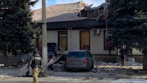 За минулу добу росіяни 10 разів обстріляли Донеччину, двоє людей загинуло, четверо – поранені