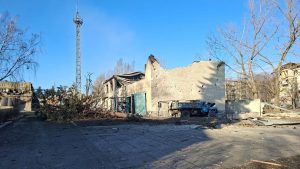 Осколок біля серці: працівницю газової служби важко поранено під час обстрілу Дружківки