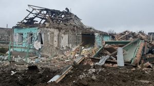 У Слов’янську зруйнований готель та гаражі, у Краматорську будинок та техніка: 14 обстрілів пережила Донеччина