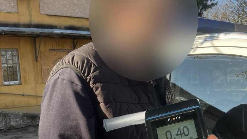 У Краматорську зупинили нетверезого водія Мерседесу без прав