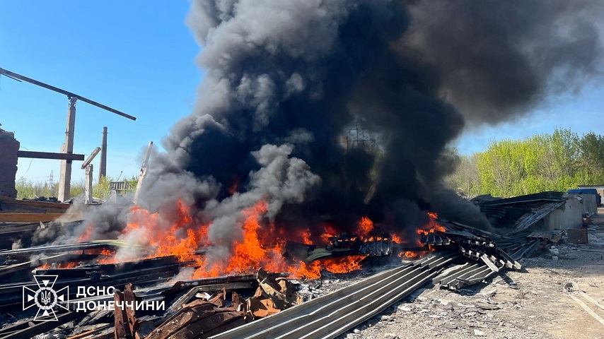 Дві пожежі виникли у Краматорському районі: у Слов’янську її не вдалося до кінця загасити