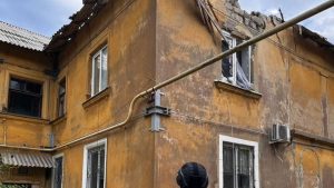 Двоє загиблих, шестеро поранених через ворожі обстріли Донеччини