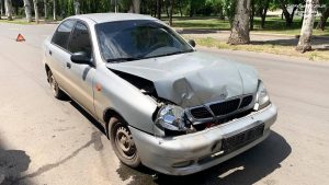 У Слов’янську нетверезий водій на LANOS врізався в HYUNDAI