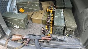 Автомати, тротил та тисячі набоїв: на Донеччині викрили незаконний арсенал зброї