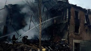 35 ударів завдала росія по Донеччині: 3 загиблих, 9 поранених, 56 зруйнованих цивільних об’єктів
