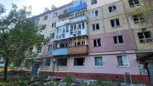 4 загиблих, 8 поранених, 51 цивільний об’єкт зруйновано: наслідки російських обстрілів