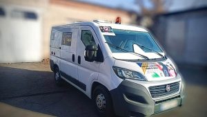 Італійські благодійники передали рятувальникам Донеччини броньований автомобіль для евакуації