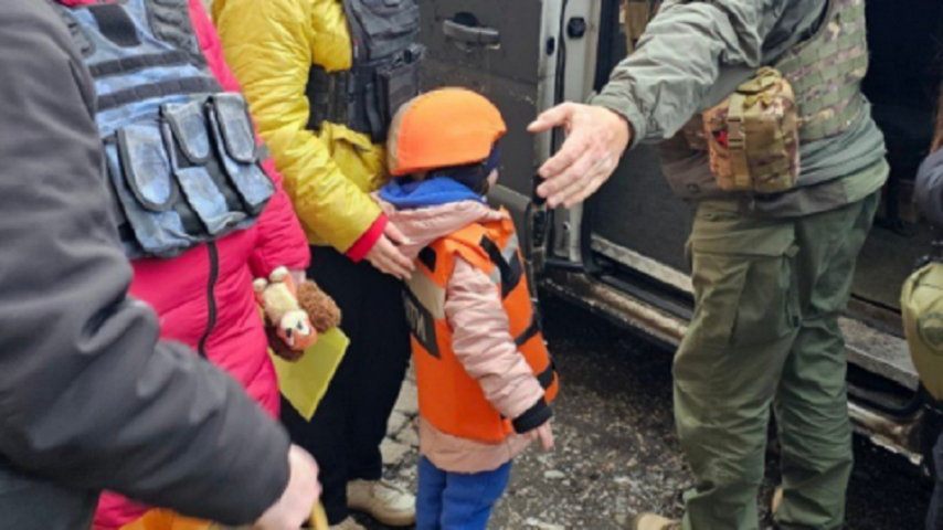 У Миколаївській громаді досі залишаються близько 300 неповнолітніх