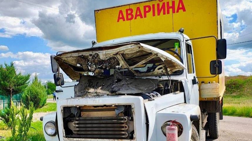Росія вдарила по сміттєвозах та техніці водоканалу у Краматорську