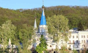 Святогірська громада готується до зими: скільки людей евакуювали та яку допомогу планують видати
