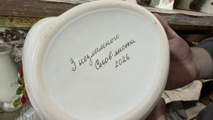 Як зараз працює майстерня кераміки Тараса Сніжковського у прифронтовому Слов’янську