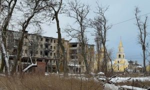 Як окупанти “відновили” знищену ними Авдіївку (Фото)