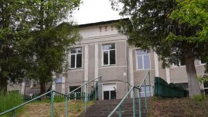 Мешканці Щурова та Миколаївки “потрапили у рай” – як переселенці звикають до тиші на Франківщині