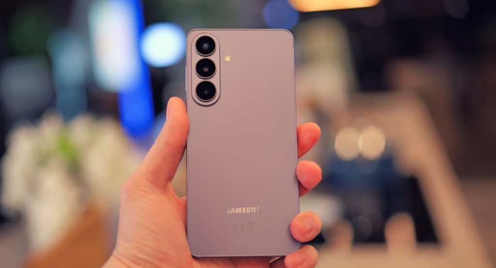 Смартфон для профессиональной съемки: преимущества камеры Samsung Galaxy S26+