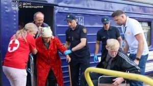 На Донеччині залишаються понад 84 тисячі цивільних, а в зонах примусової евакуації – понад 380 дітей 