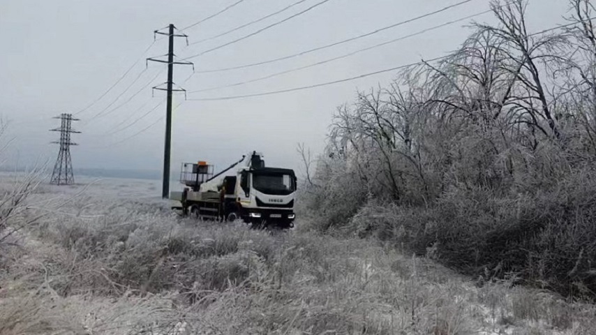 Енергетичний фронт Донеччини: як під обстрілами забезпечують тепло, світло та зв’язок