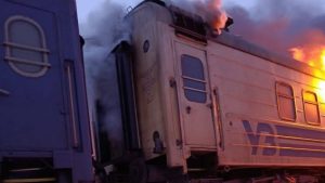 Російський дрон влучив у пасажирський потяг Барвінкове — Львів — Чоп: є поранені