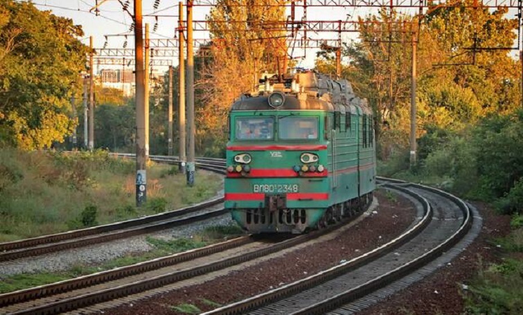 Окупаційна влада анонсувала запуск залізничного сполучення між Донецьком і Маріуполем