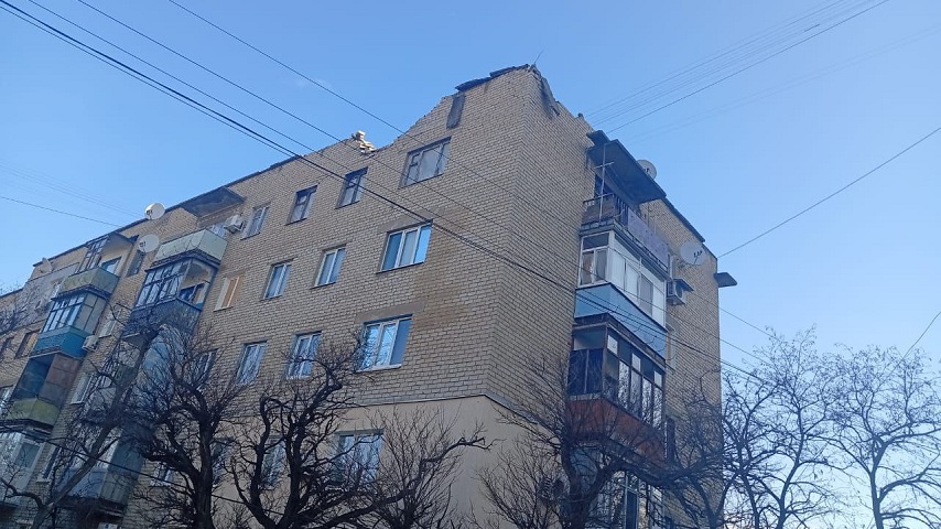 Один загиблий та троє поранені через російські обстріли Донеччини