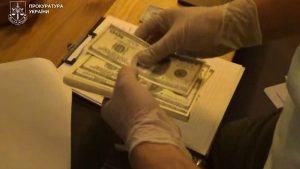 Суд виніс вирок організатору втечі за кордон