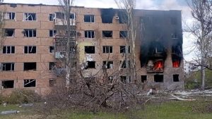 Внаслідок російських обстрілів двоє людей загинули у Миколаївці та Добропіллі, 9 – поранені