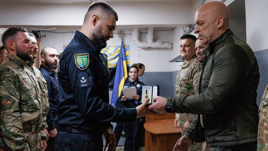 Патрульні Краматорська та Слов’янська отримали нагороди з нагоди ювілею підрозділу