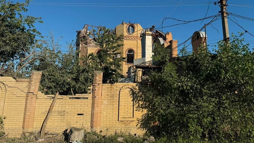 Слов’янськ зазнав авіаудару, пошкоджено понад 50 будинків