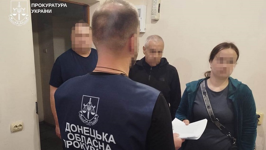 Мільйон гривень на місяць на коноплях – краматорські наркоділки опинилися на лаві підсудних
